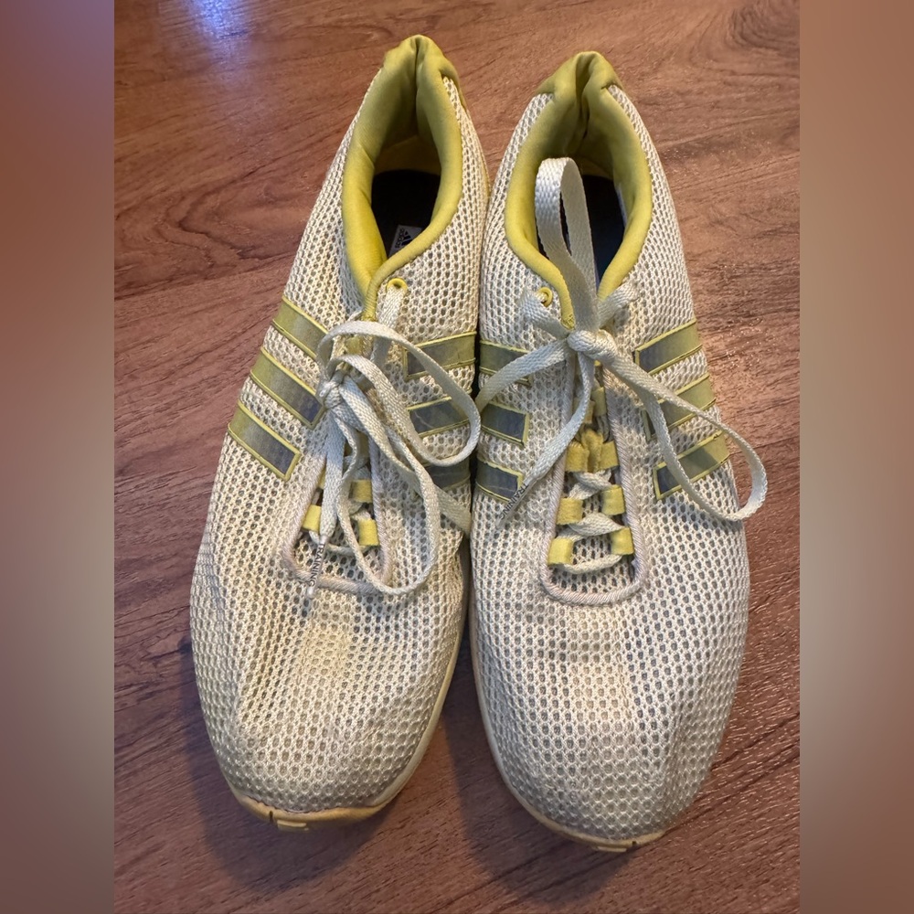 Adidas Y-3 Sprint women’s sneakers in a white mesh and yellow colorway size 7.5.